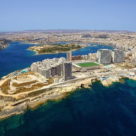 Appartamento Luxurious With Ocean Views And Pool In Tigne Point Sliema