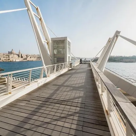 Luxurious With Ocean Views And Pool In Tigne Point *