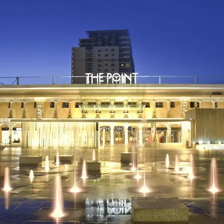 Luxurious With Ocean Views And Pool In Tigne Point Sliema