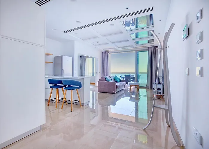Luxurious With Ocean Views And Pool In Tigne Point Appartamento