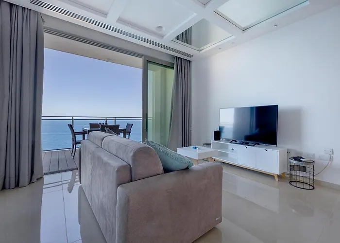 Luxurious With Ocean Views And Pool In Tigne Point *